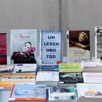 Leseausstellung "Sterben, Tod und Trauer im Buch"